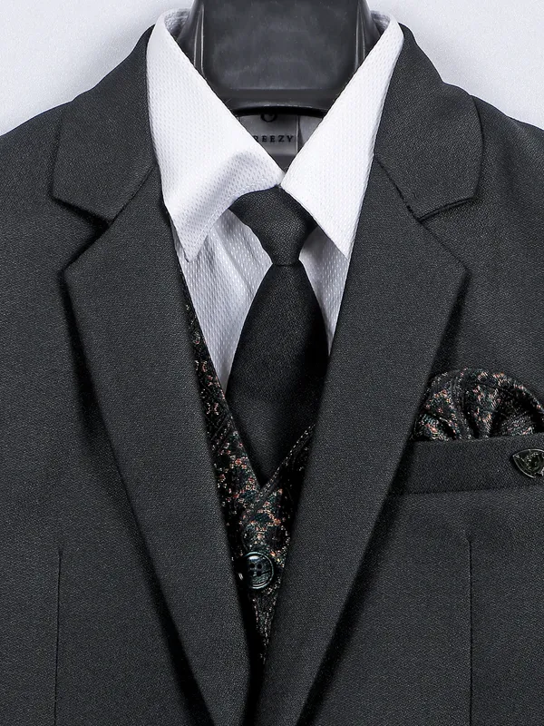 Terry rayon solid coat suit in black