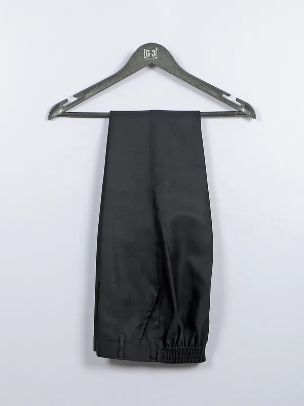Terry rayon solid coat suit in black