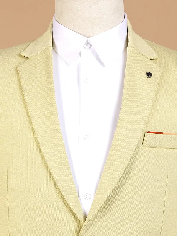 Terry rayon textured light yellow blazer