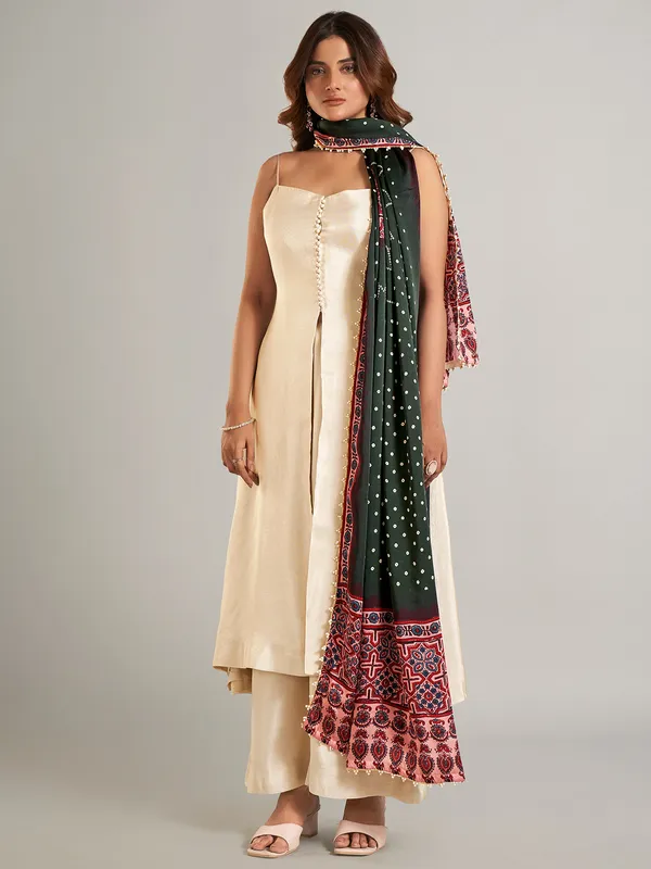 Trendy beige silk palazzo suit