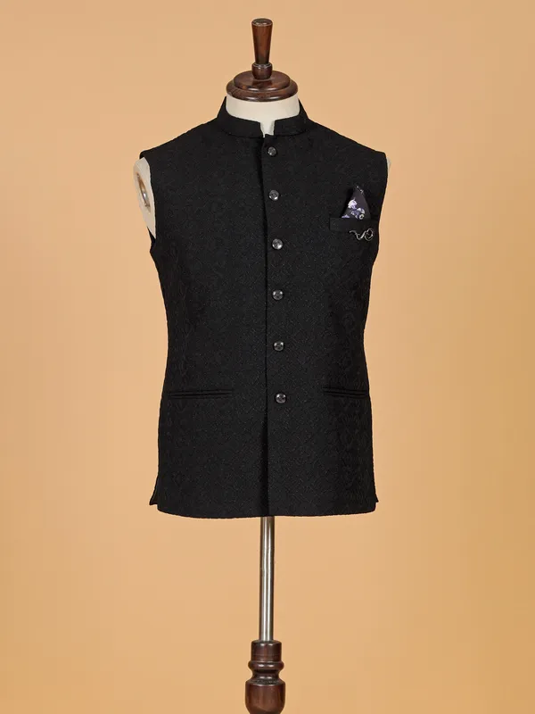 Trendy black texture waistcoat