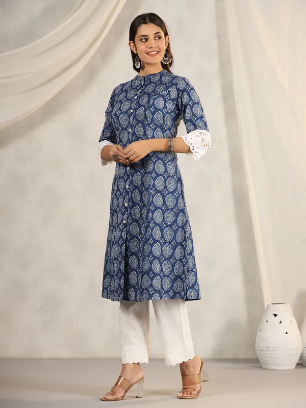 Trendy blue printed kurti in cotton