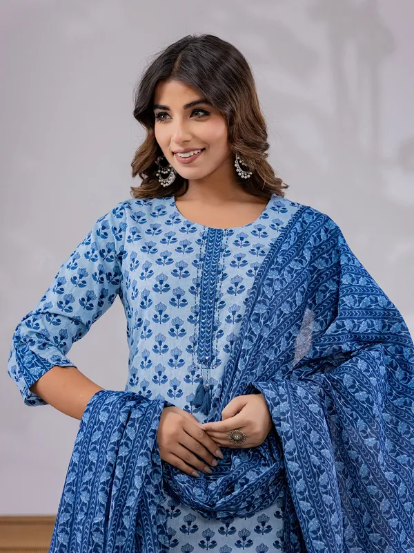 Trendy blue printed kurti set with dupatta