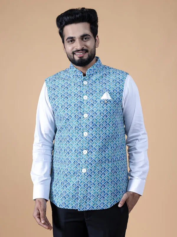 Trendy blue printed waistcoat