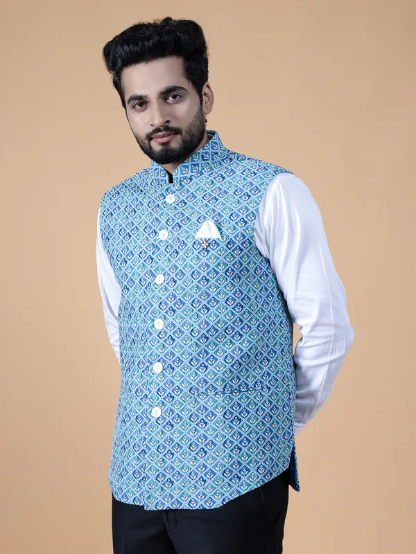 Trendy blue printed waistcoat