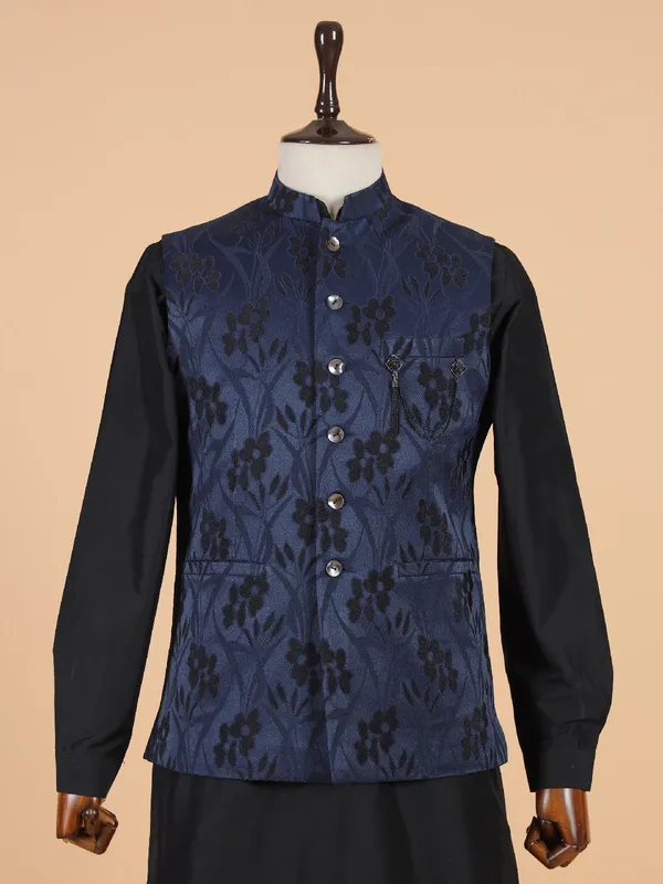 Trendy blue waistcoat set for man