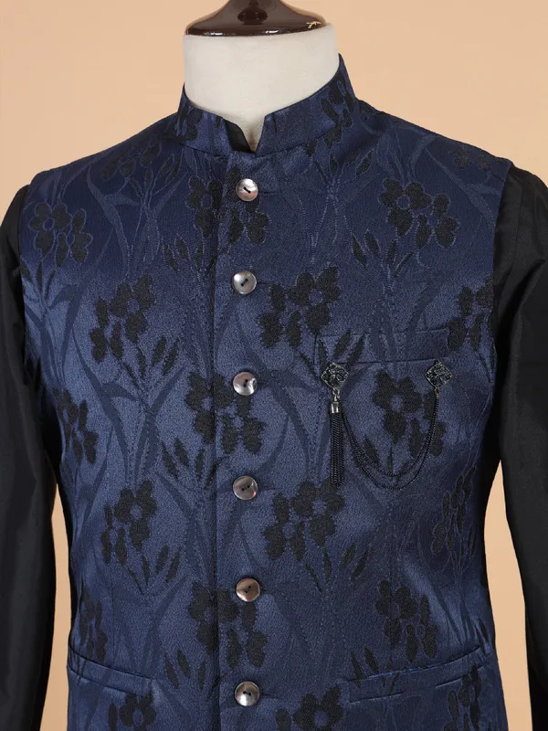 Trendy blue waistcoat set for man