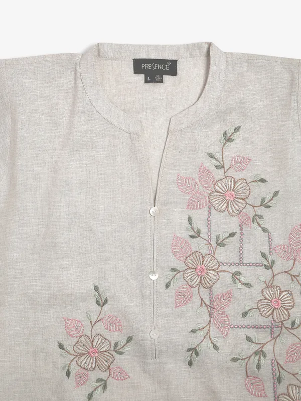Trendy cotton beige top