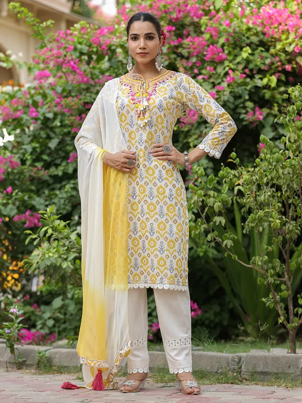 Trendy cotton yellow printed kurti set