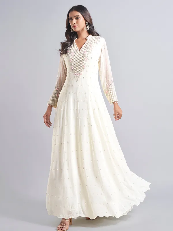 Trendy cream silk anarkali salwar suit