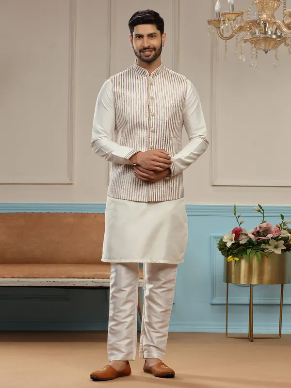 Trendy cream silk waistcoat set for men