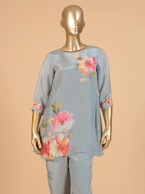 Trendy grey silk printed co-ord set