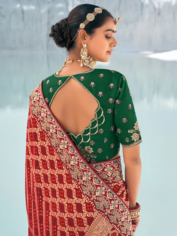 Trendy maroon Bandhani saree