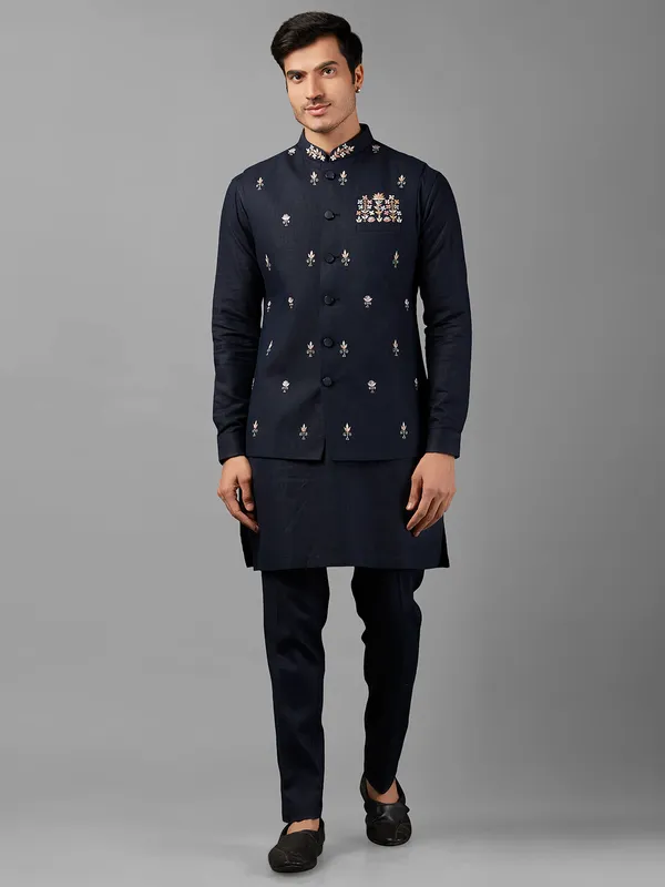 Trendy navy linen waistcoat set