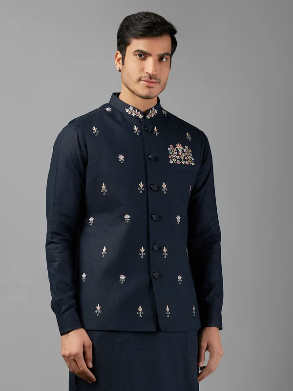 Trendy navy linen waistcoat set