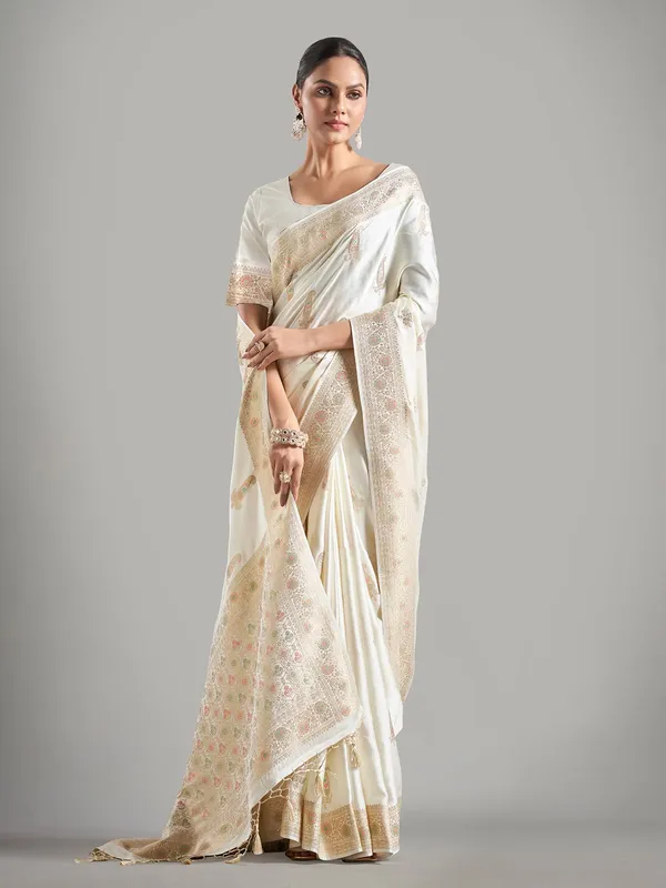 Trendy off-white banarasi silk saree