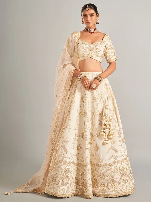 Trendy off-white lehenga choli for reception