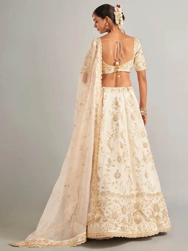 Trendy off-white lehenga choli for reception