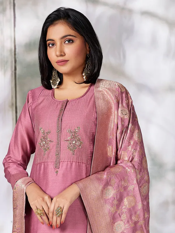 Trendy onion pink salwar suit