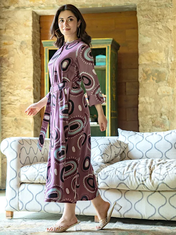 Trendy onion pink silk printed kurti