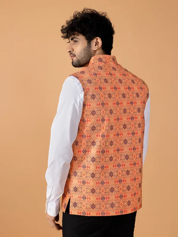 Trendy peach printed waistcoat in silk