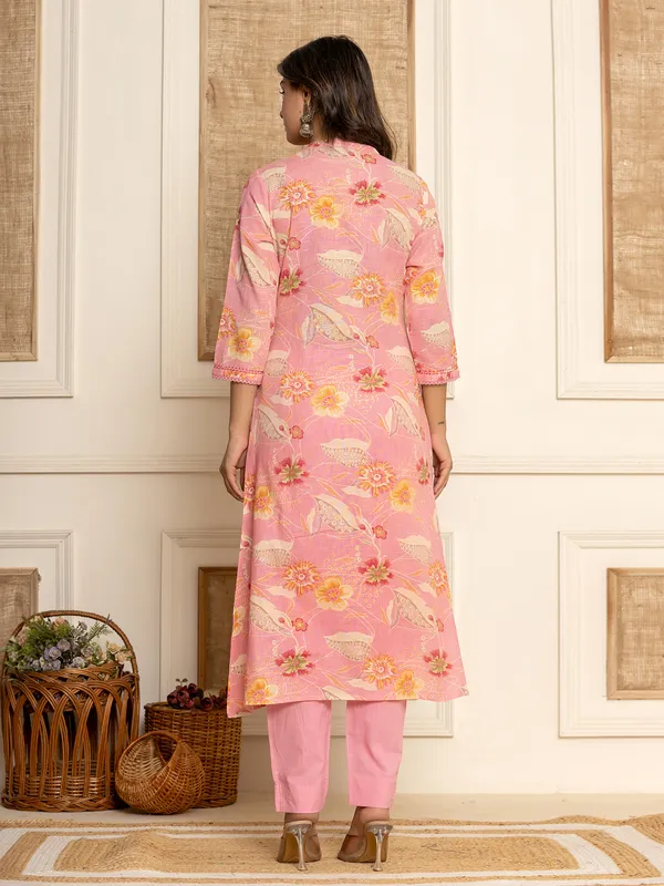 Trendy pink cotton kurti set with dupatta