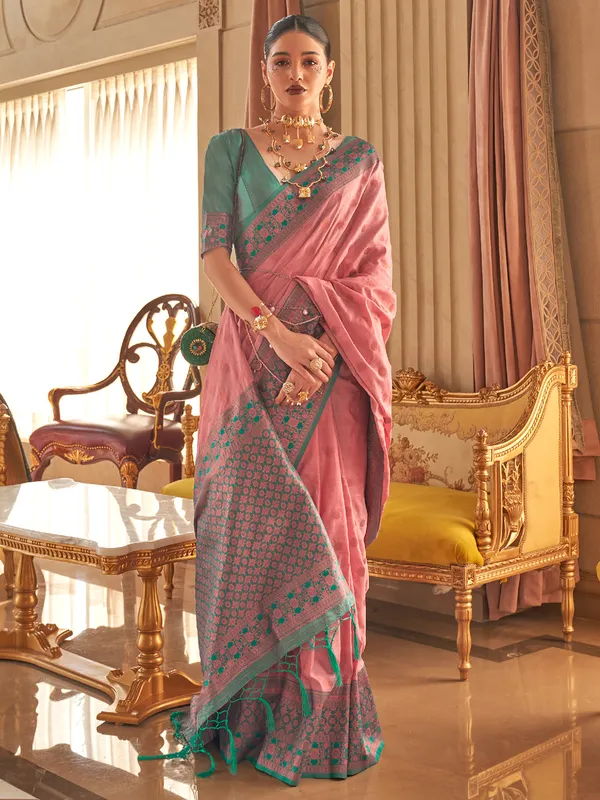 Trendy pink silk saree with zari weaving