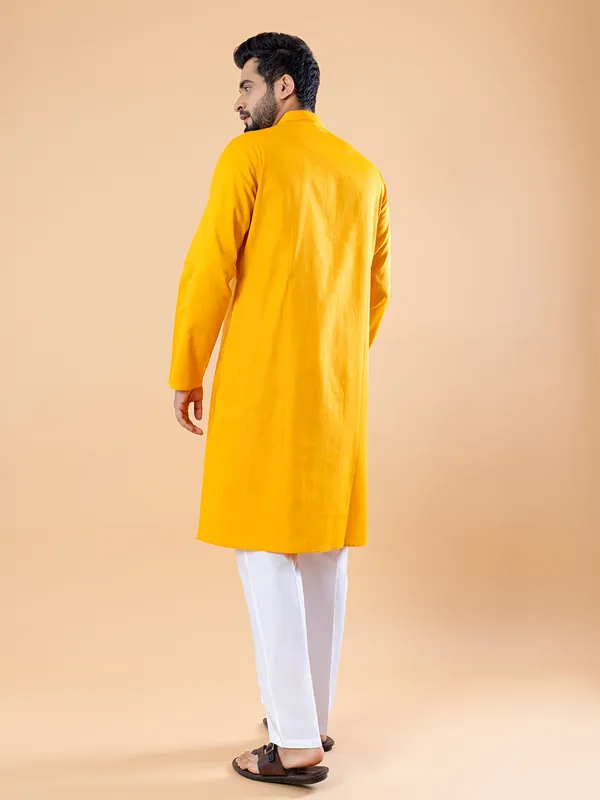 Trendy plain yellow  Men Kurta pajama in cotton