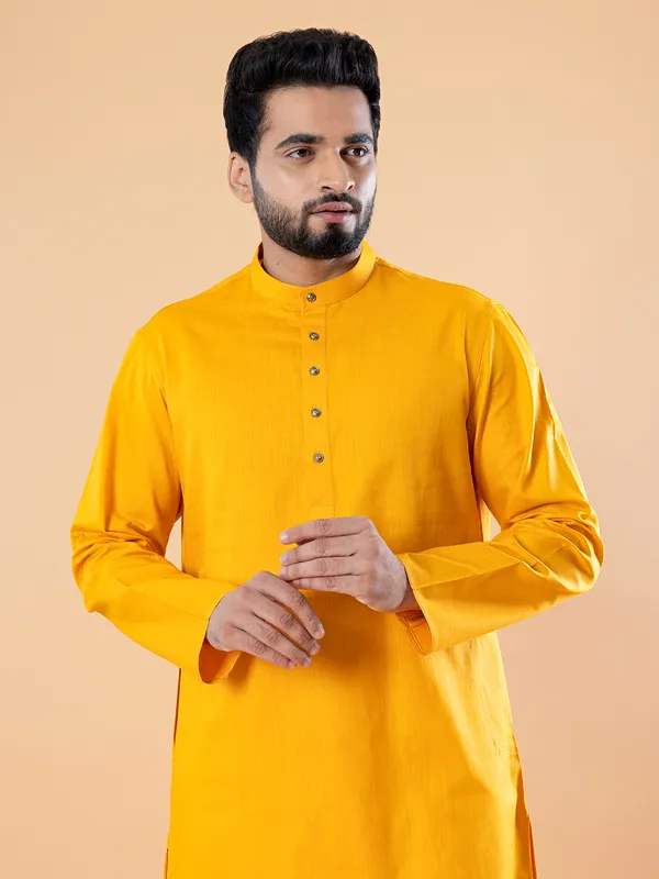 Trendy plain yellow  Men Kurta pajama in cotton