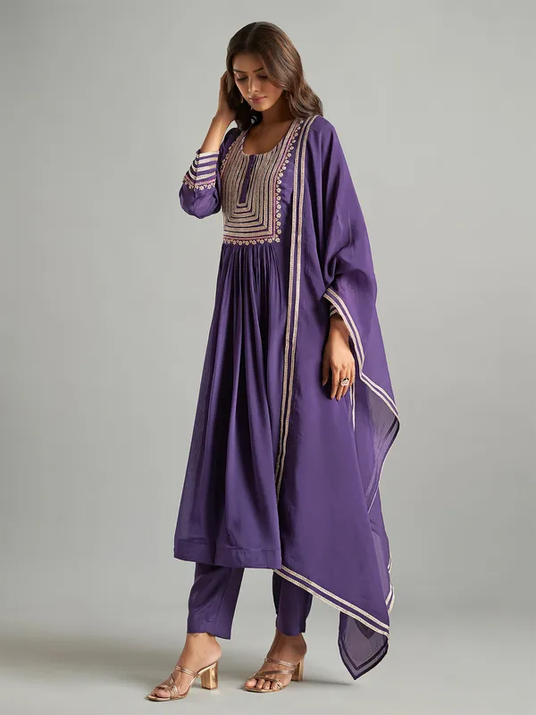 Trendy purple chiffon salwar suit