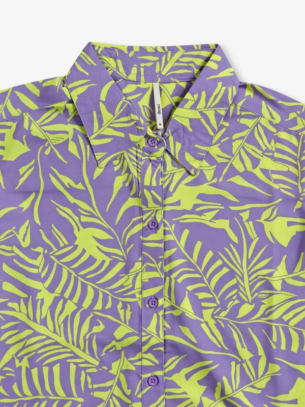 Trendy purple printed shirt