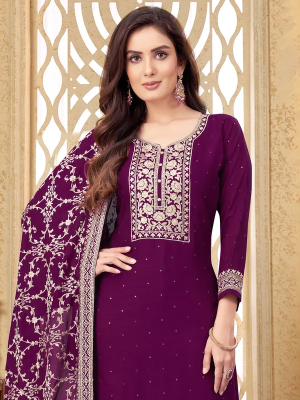 Trendy purple salwar suit in georgette
