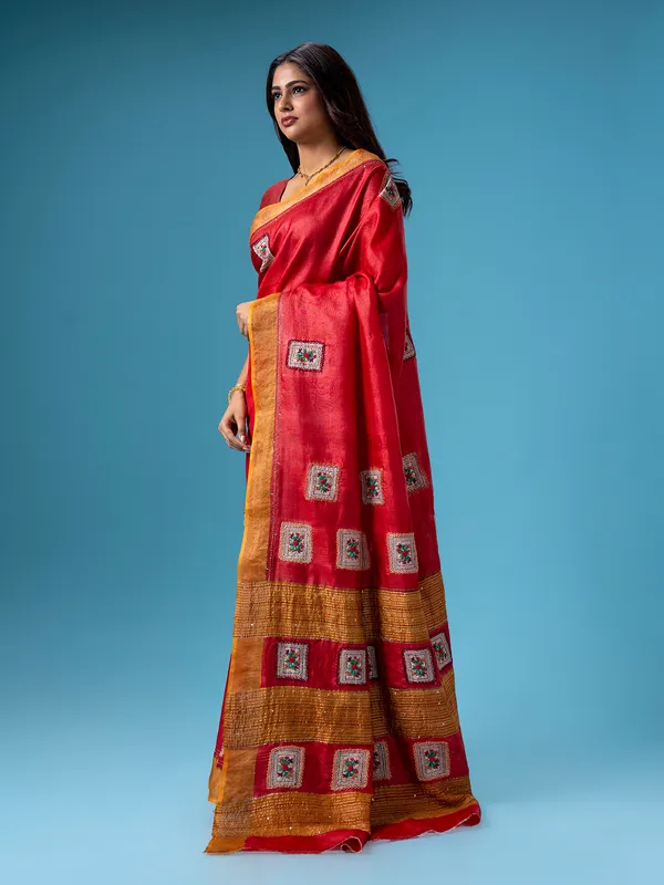 Trendy red cotton saree
