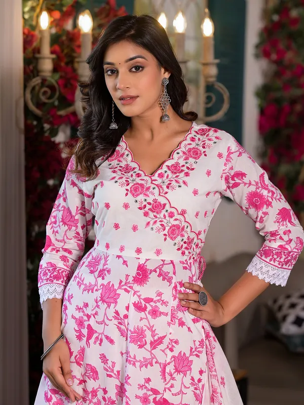 Trendy white and pink floral print kurti set