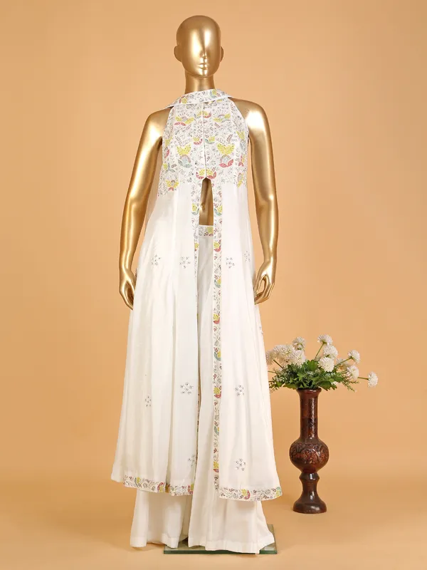 Trendy white raw silk palazzo suit