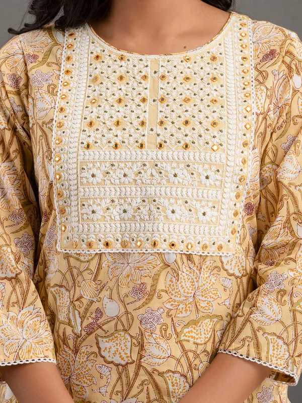Trendy yellow printed cotton kurti set