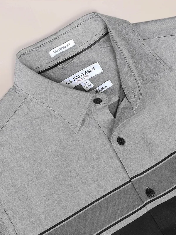 U S POLO ASSN black cotton color block shirt