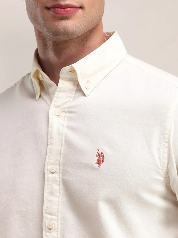 U S POLO ASSN cream plain shirt in cotton fabric
