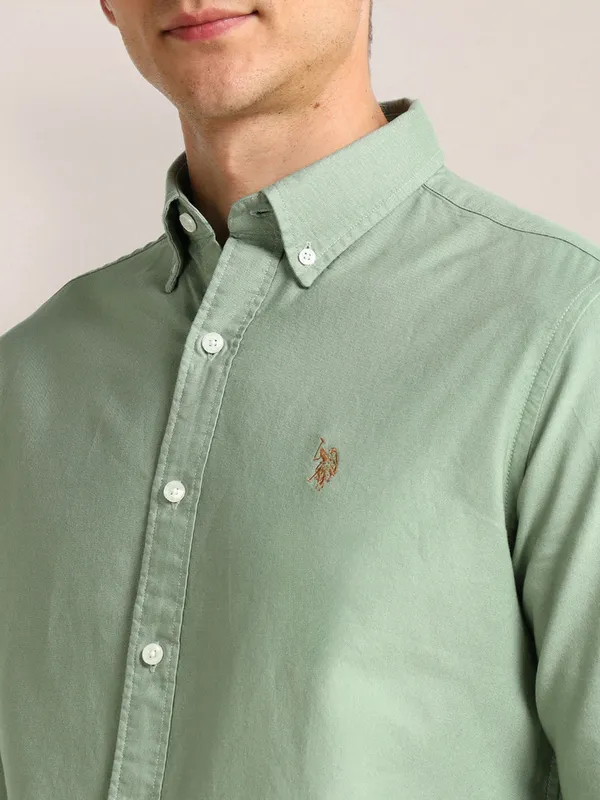 U S POLO ASSN green plain shirt in cotton fabric