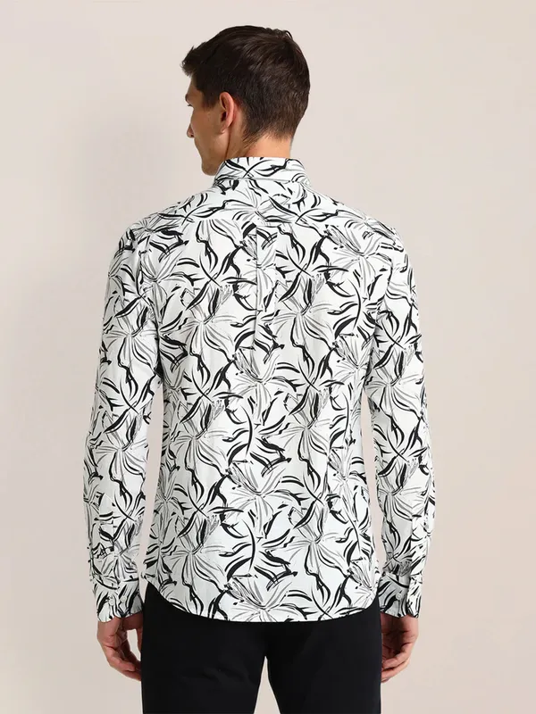 U S POLO ASSN printed white shirt in cotton fabric