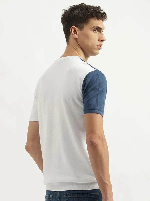 UCB color block pattern white cotton slim fit t-shirt