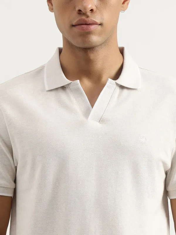 UCB cotton cream slim fit t-shirt