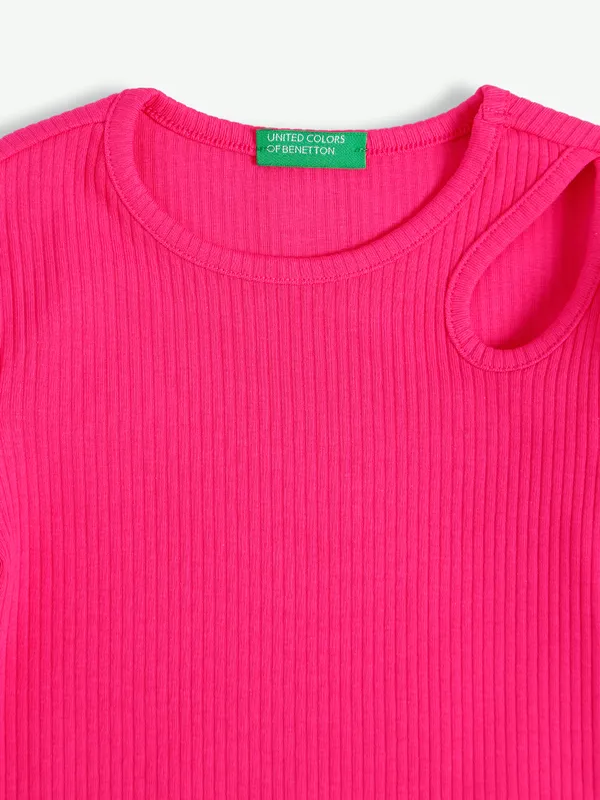 UCB cotton magenta ribbed top