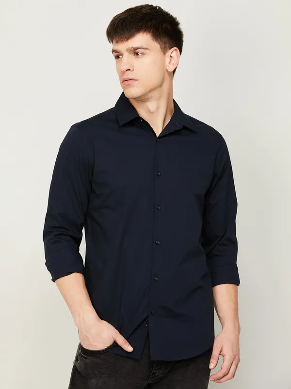 UCB cotton plain navy shirt