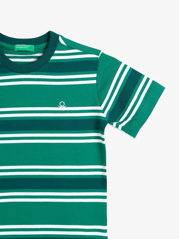 UCB green stripe t shirt