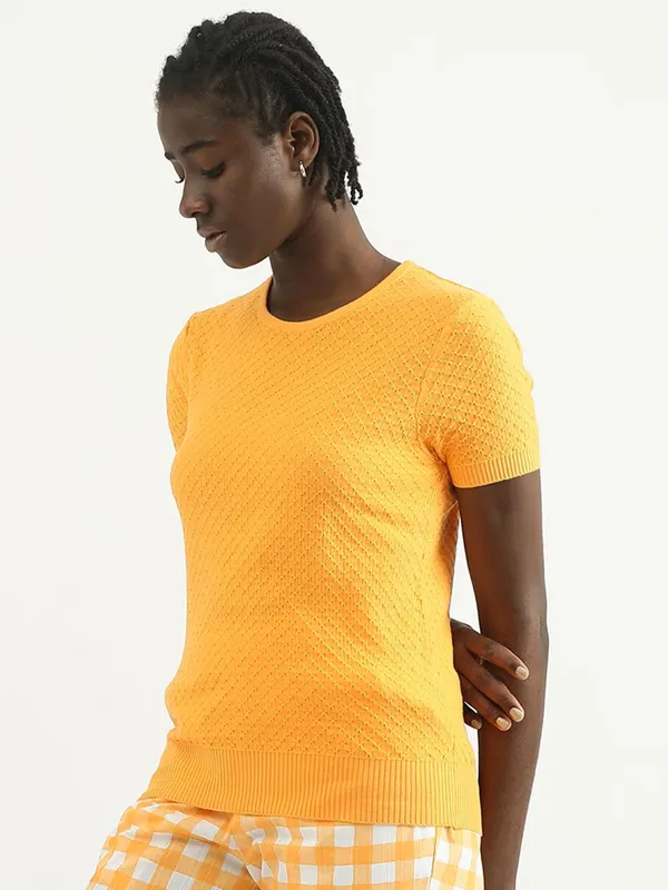 UCB kniited orange half sleeves t shirt