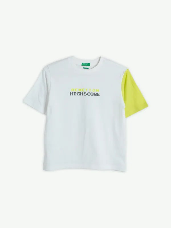 UCB knitted white half sleeves t shirt