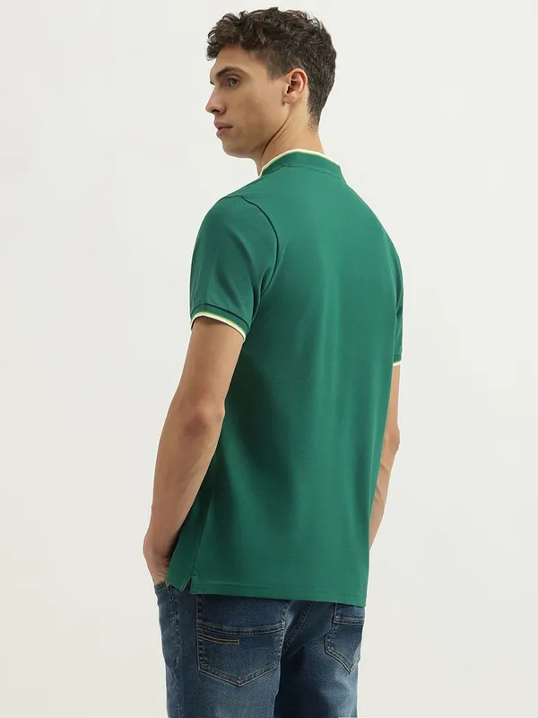 UCB plain green t-shirt in cotton fabric