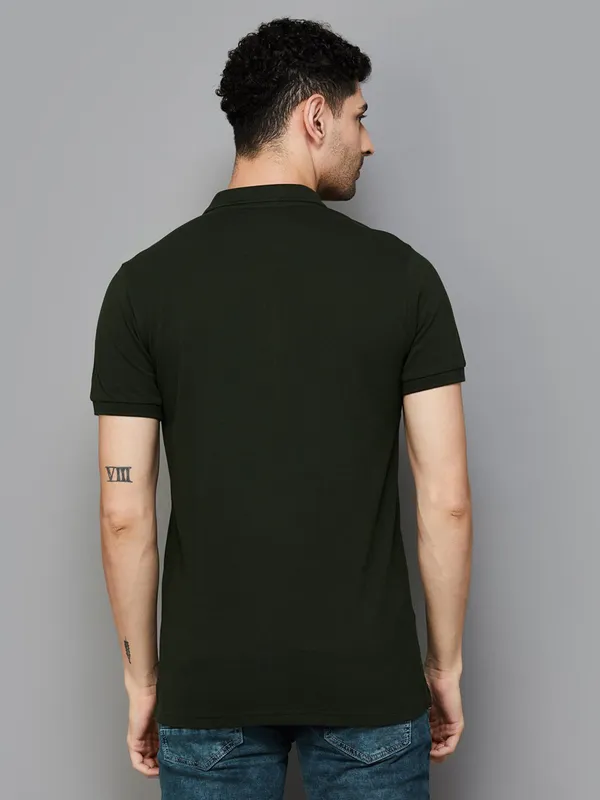 UCB plain olive polo t-shirt in cotton fabric