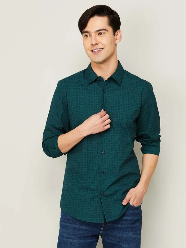 UCB rama blue cotton casual printed shirt
